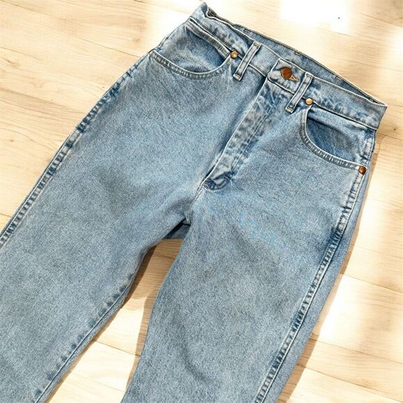 Vintage Wrangler Classic Light Wash High Rise Jeans 24” Zipper Straight - Picture 2 of 7